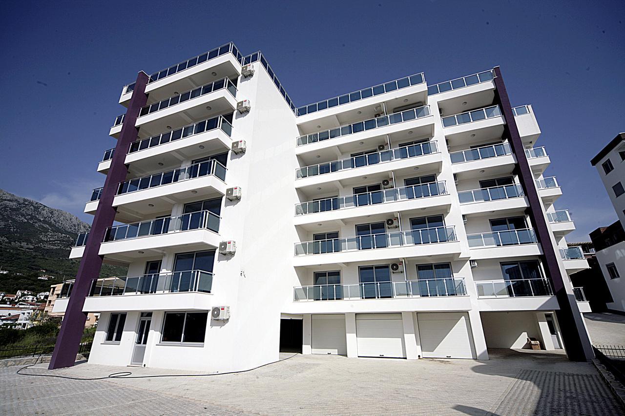 Sea Star Apartment Dobra Voda Eksteriør bilde